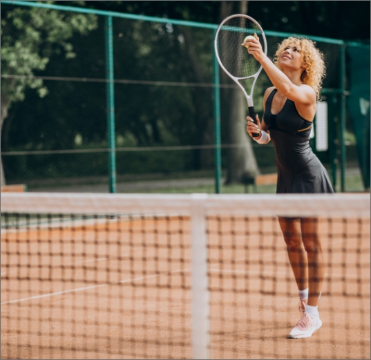 female-tennis-player-tennis-court